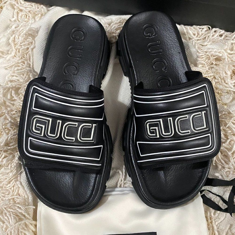 GUCCI Men's Embossed Logo Chunky Sliders Aguru Trek Slides - Picture 2 of 10